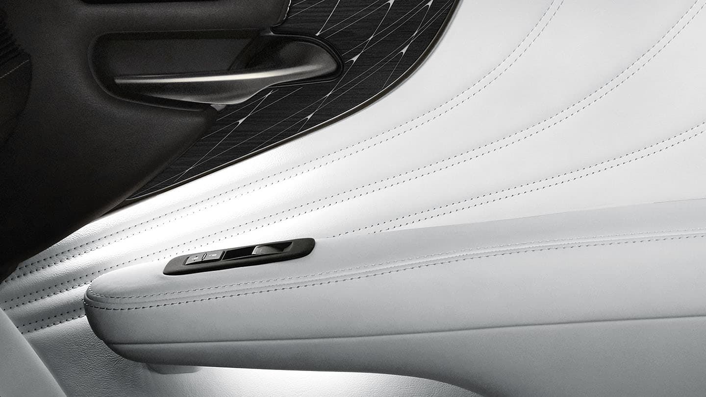 Lexus-LS-500-Ambient-Lighting