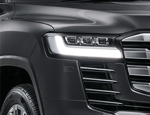 View of Land Cruiser 300 headlamp