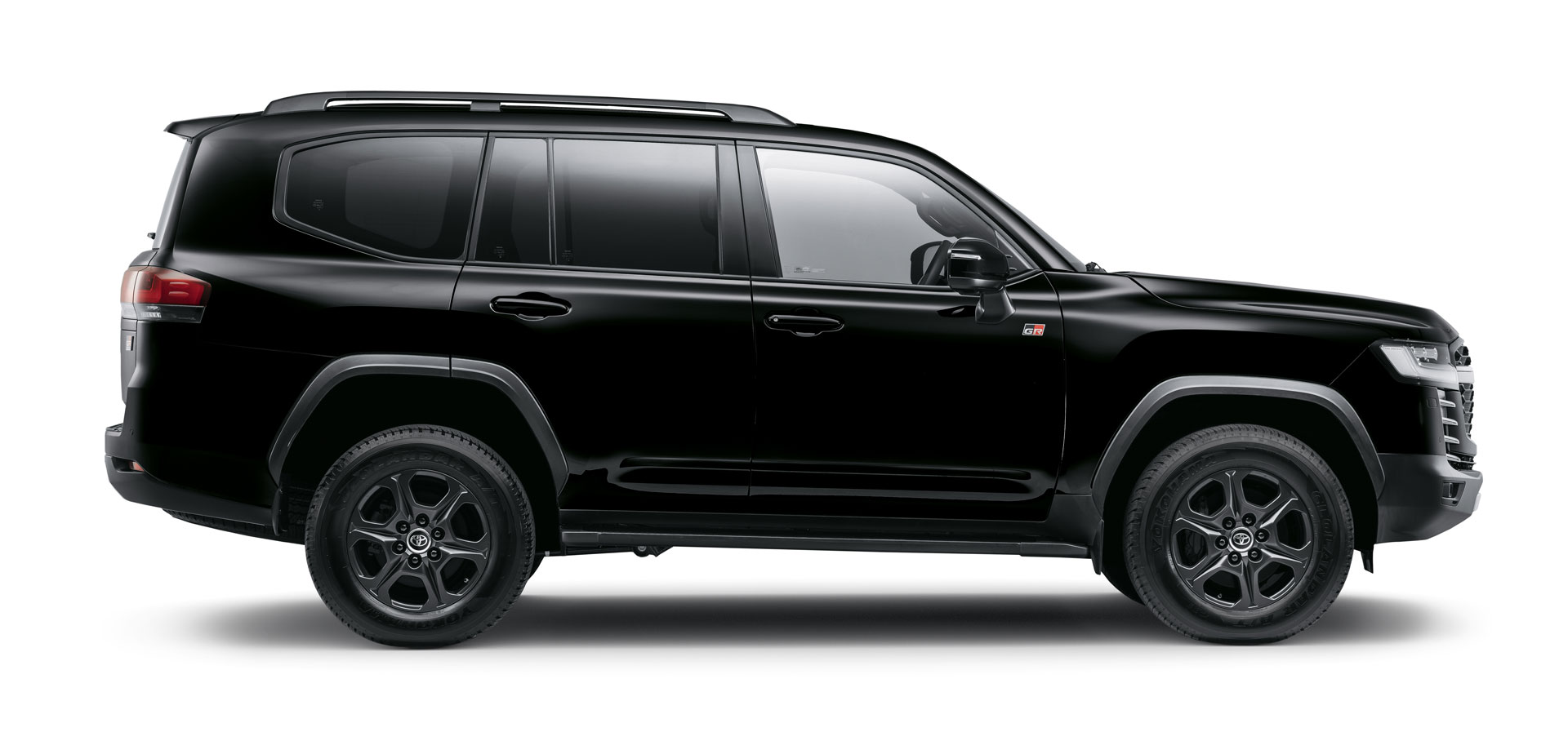 Side profile of Toyota Land Cruiser 300