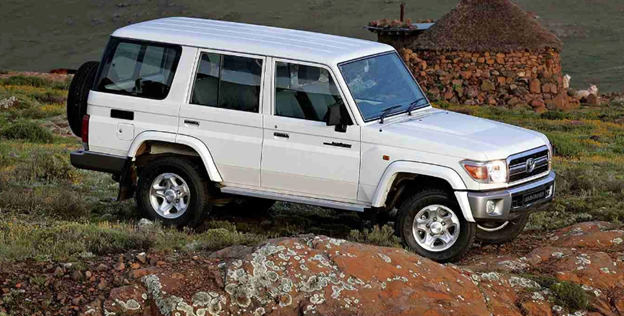 Toyota Land Cruiser 76